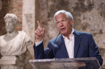 เจมี่ ไดมอน เผยถึงอนาคตยุโรปที่เศรษฐกิจจะหดตัวเหลือเพียง 65% ของ GDP สหรัฐฯ ใน 10-15 ปี: 'ไม่ดีเลย'